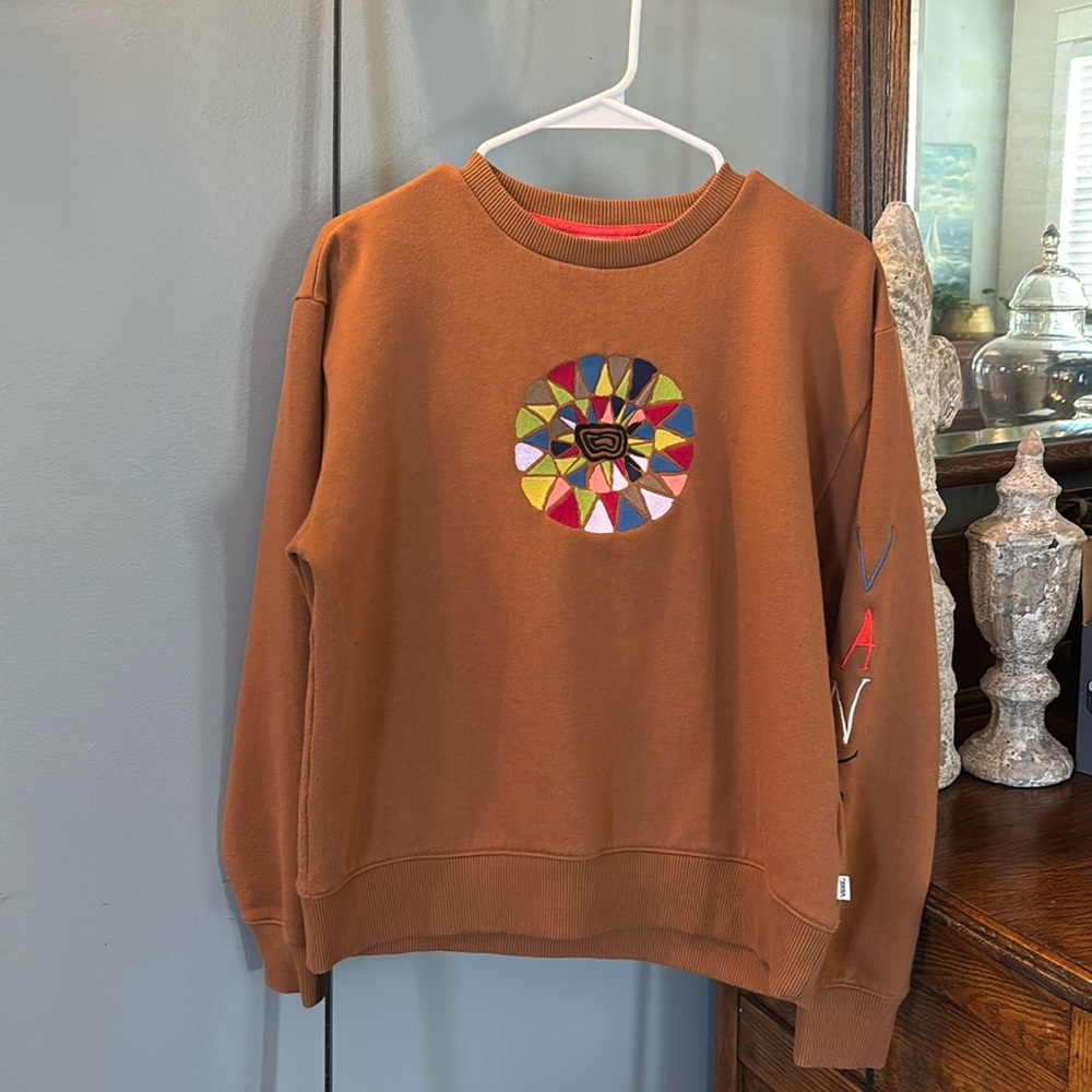 Vans Hanna Scott BFF Pullover Crew Neck Sweatshirt in Color Argan Oil, Size S